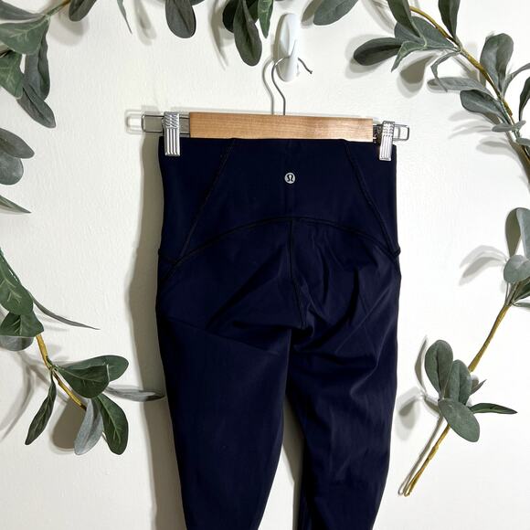 Lululemon Dark Blue Leggings with Mesh Panels LAST CALL - Picture 3 of 7